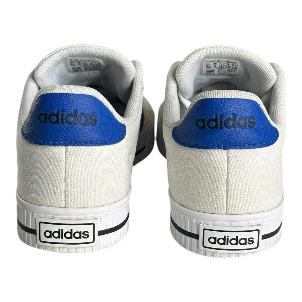 adidas daily size